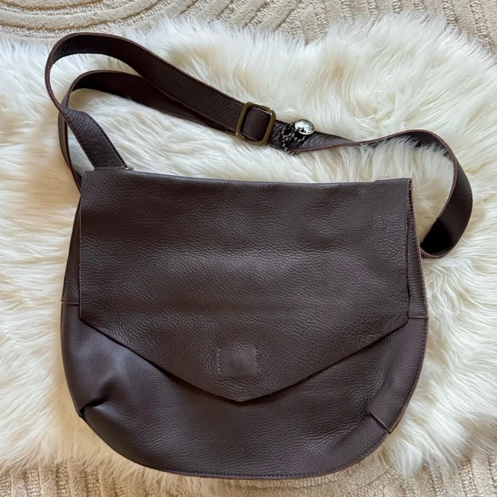 John Varvatos Star Leather Flap Messanger Bag